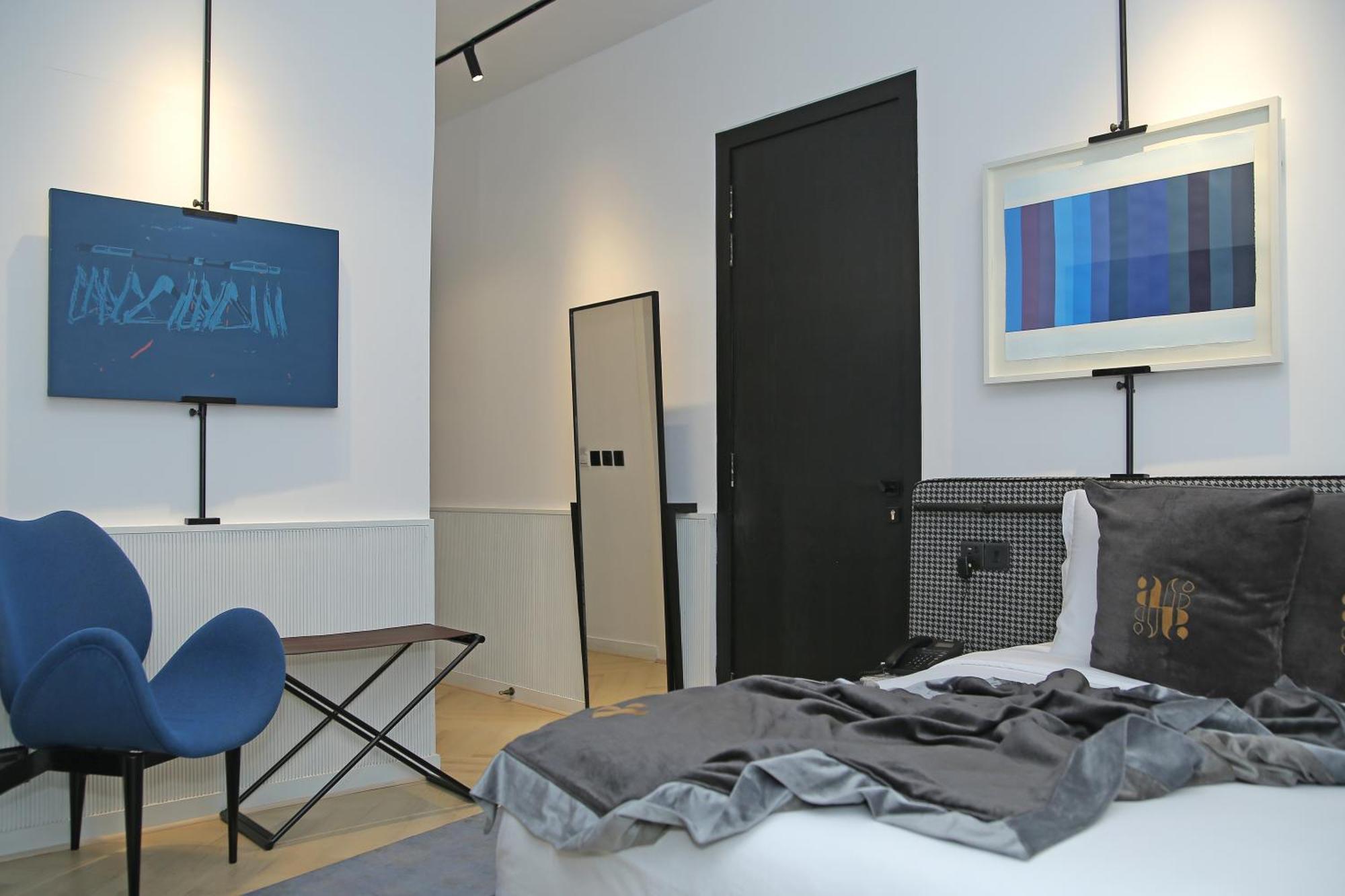 Ambiance Boutique Art Hotel 拉合尔 客房 照片 A room at the hotel